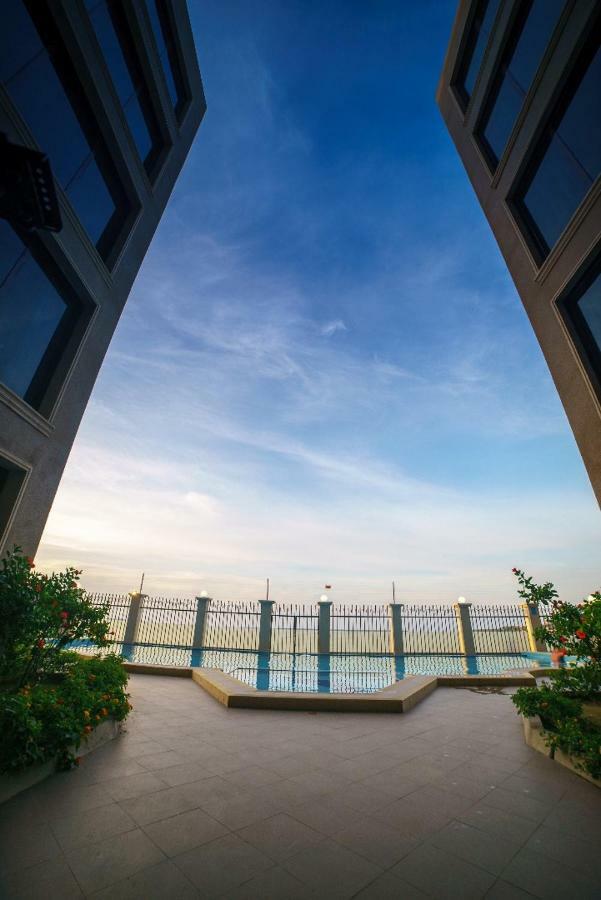 Amverton Bay View Dar es Salaam Extérieur photo